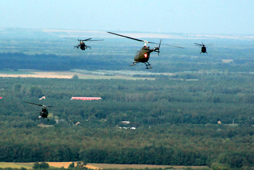 Többnemzeti kötelék (fotó:  MH 86. Szolnok Helikopter Bázis)